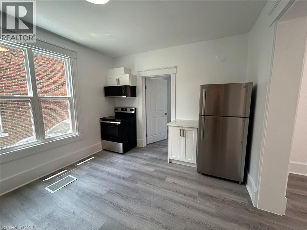 14 Brubacher Street, Kitchener, Ontario  N2H 2V9 - Photo 7 - 40844414