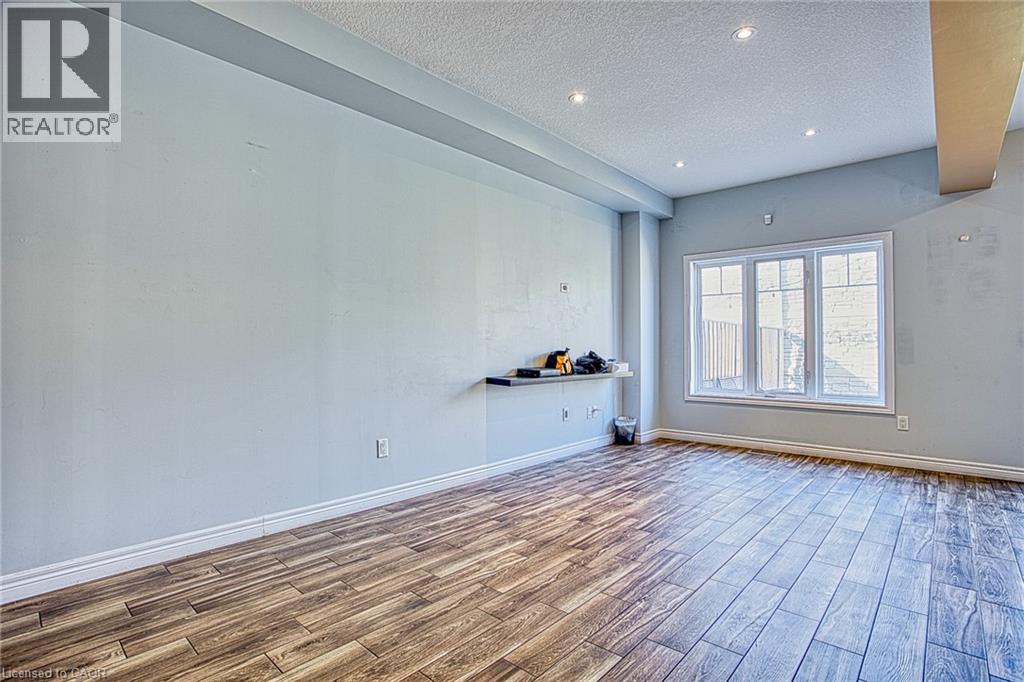 98 Shoreview Place Unit# 15, Stoney Creek, Ontario  L8E 0J4 - Photo 8 - 40843979