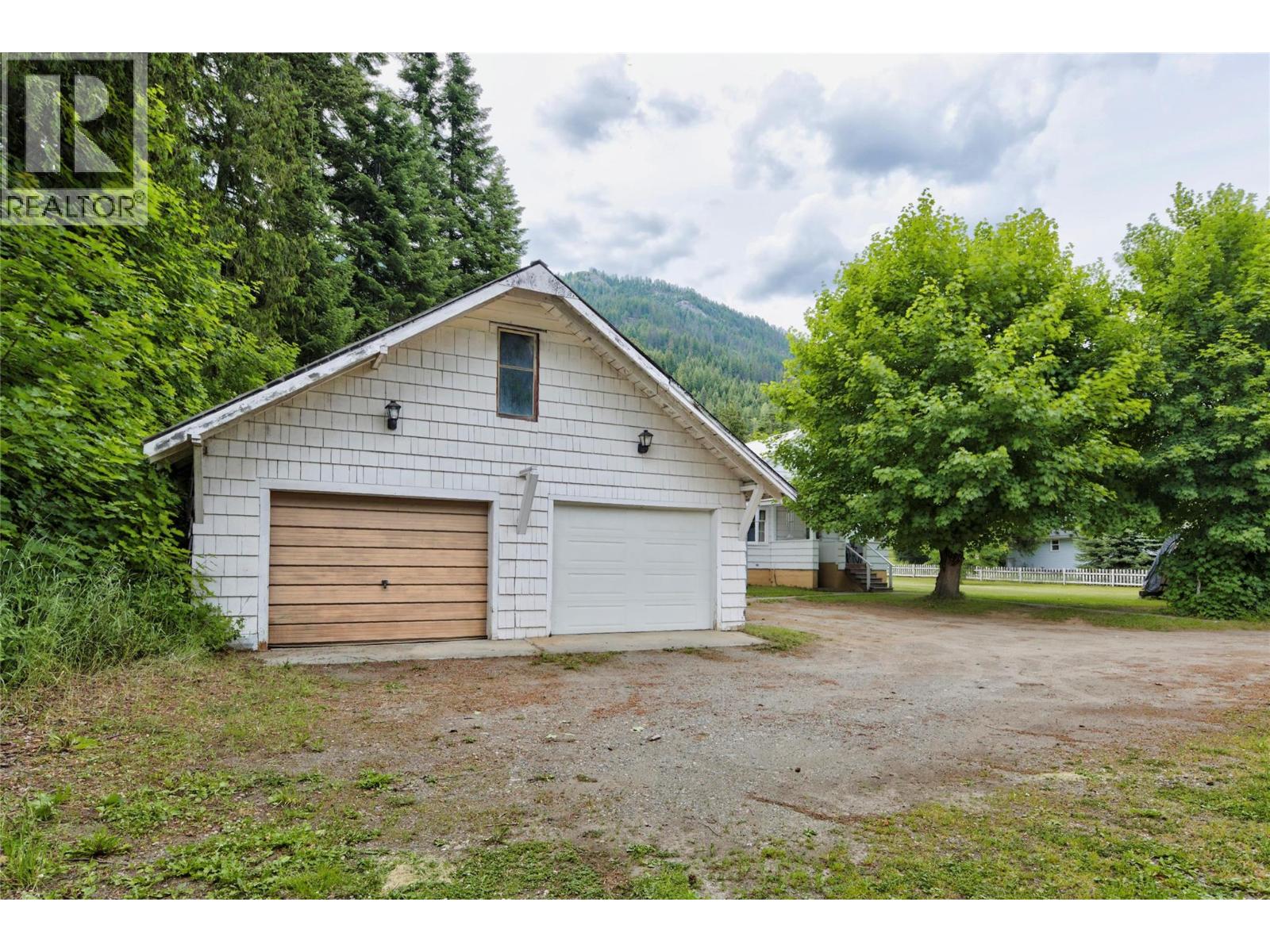 211 Maclure Avenue, Salmo, British Columbia  V0G 1Z0 - Photo 53 - 10393179
