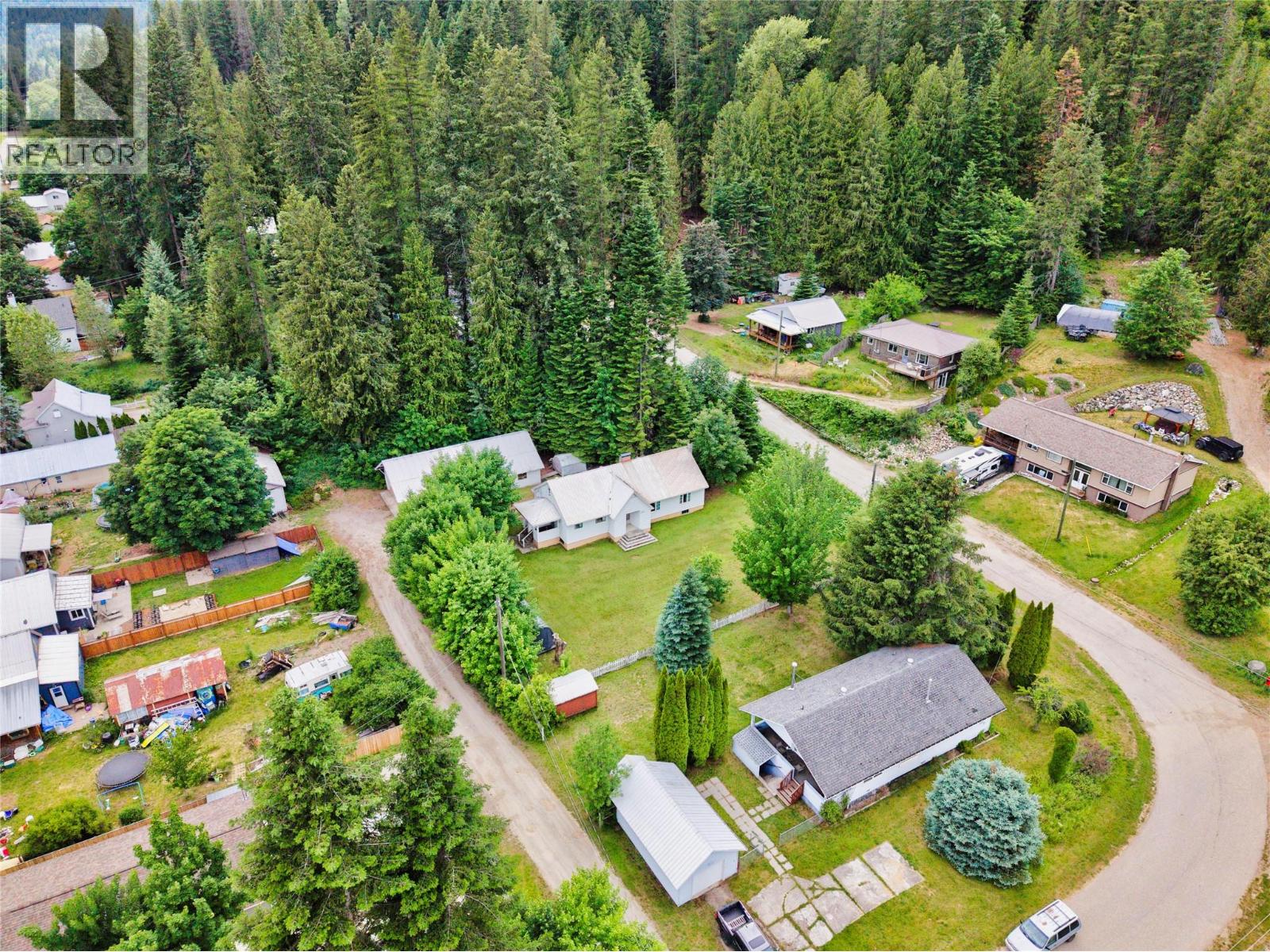211 Maclure Avenue, Salmo, British Columbia  V0G 1Z0 - Photo 57 - 10393179