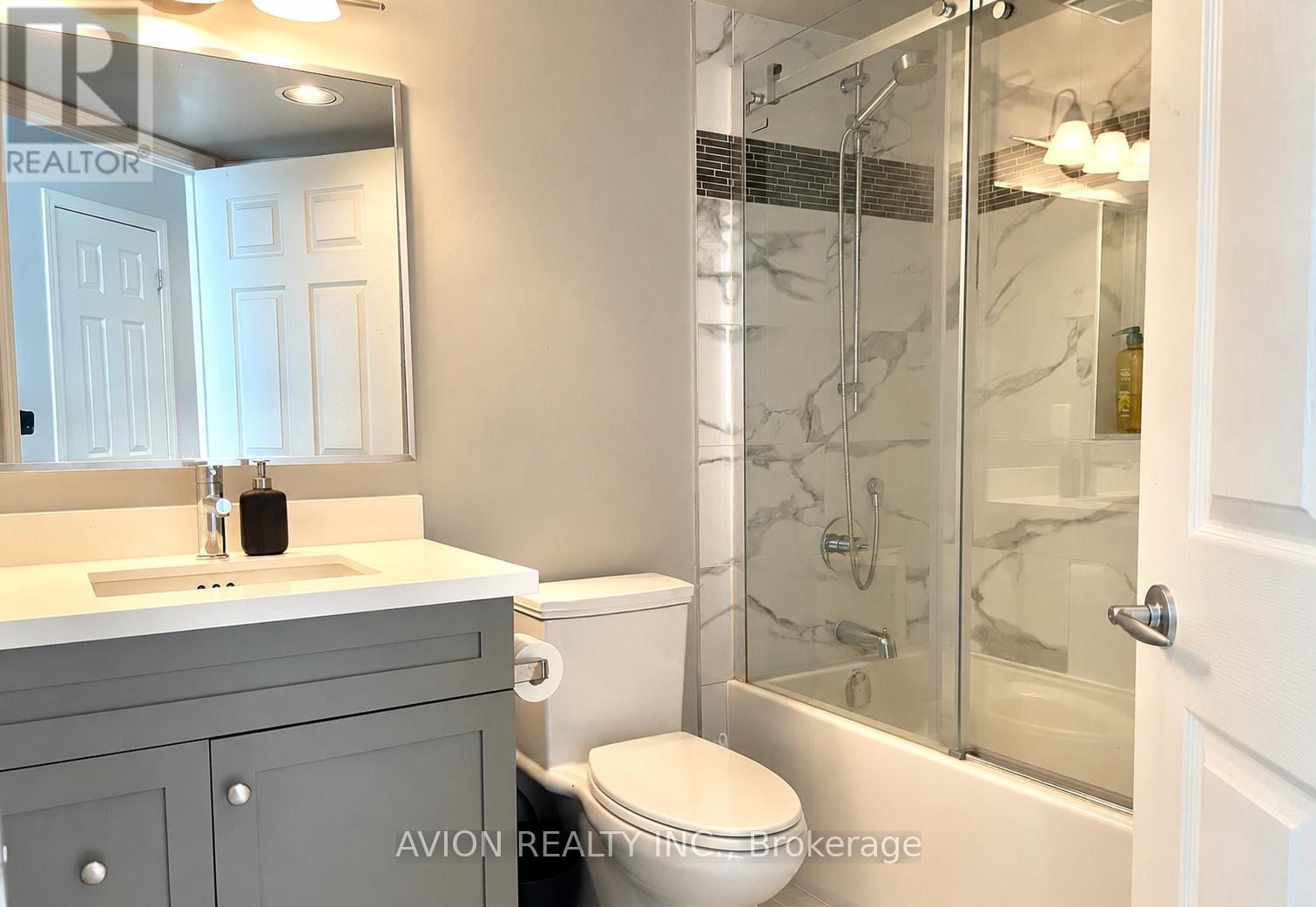 1526 - 230 Queens Quay, Toronto, Ontario  M5J 2Y7 - Photo 13 - C13524538