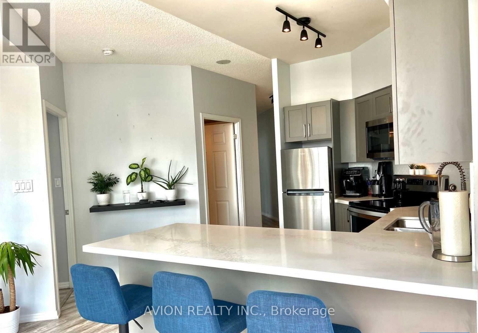 1526 - 230 Queens Quay, Toronto, Ontario  M5J 2Y7 - Photo 3 - C13524538
