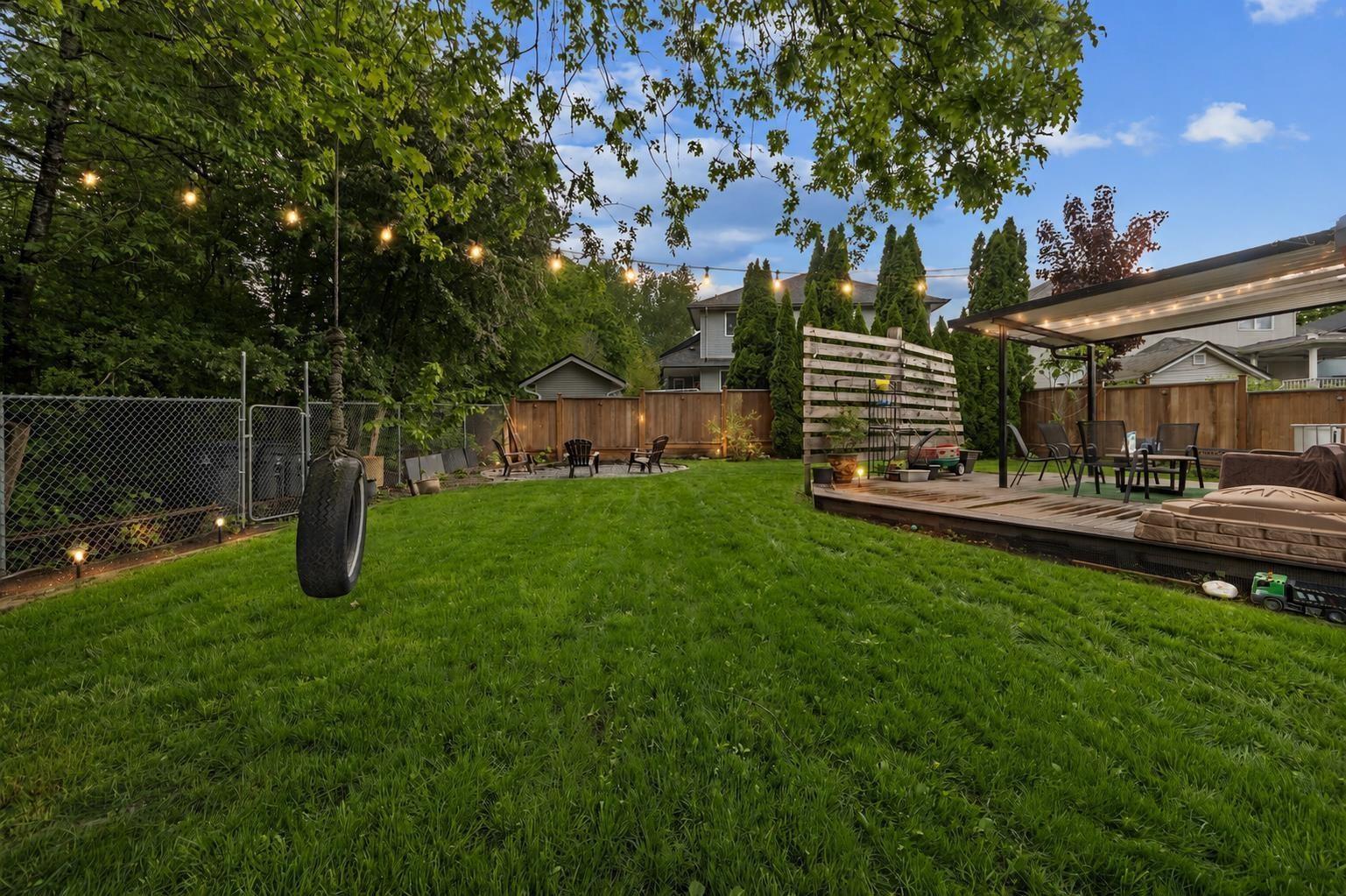 6928 182a Street, Surrey, British Columbia  V3S 9H4 - Photo 2 - R3142802