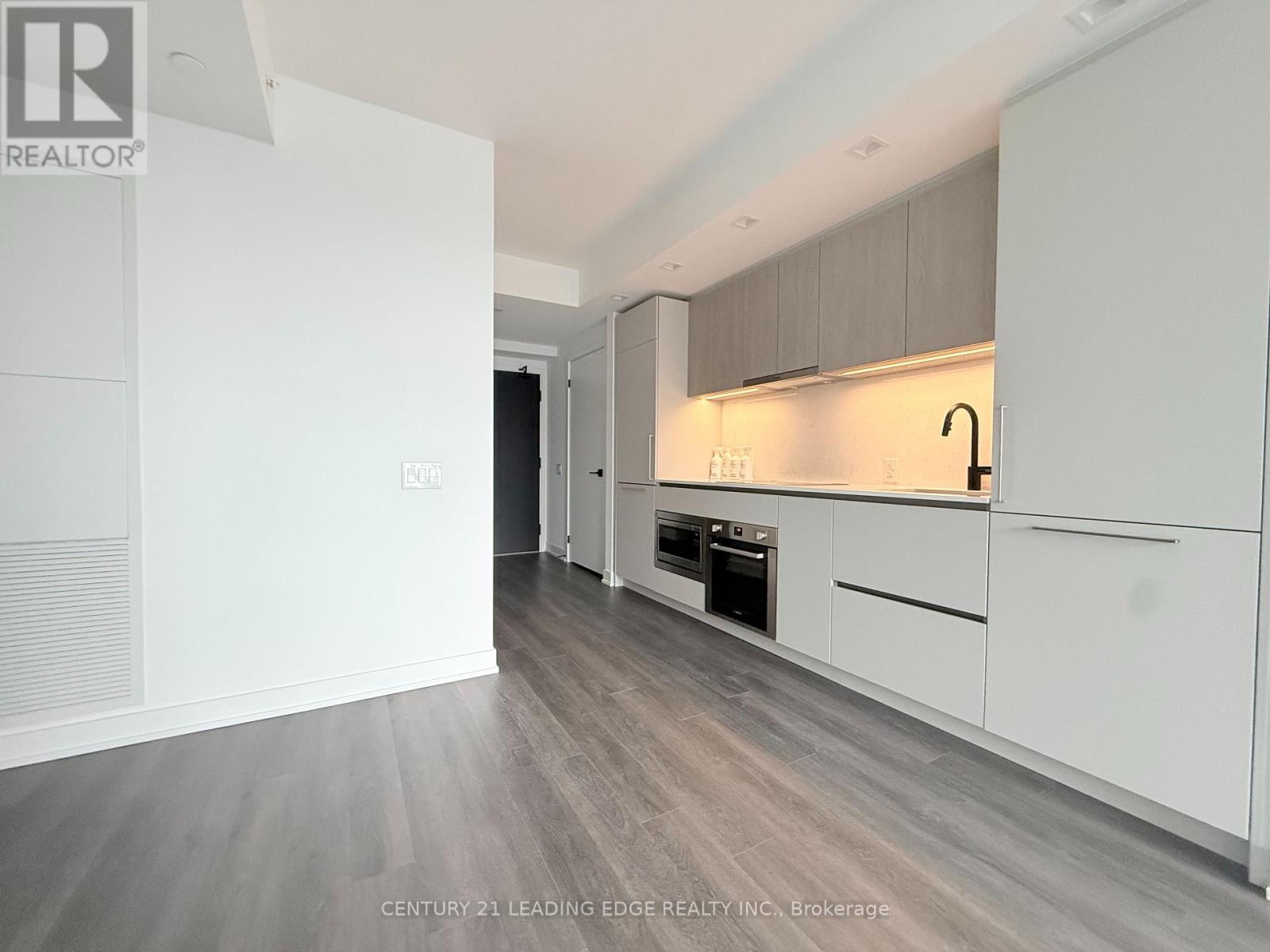 2810 - 609 Sherbourne Street, Toronto, Ontario M4X 0A4 - Photo 4 - C13524420