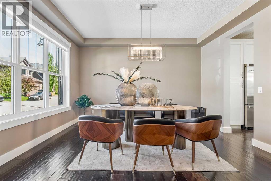 30 Ascot Crescent SW, Calgary, Alberta  T3H 0T9 - Photo 6 - A2323064