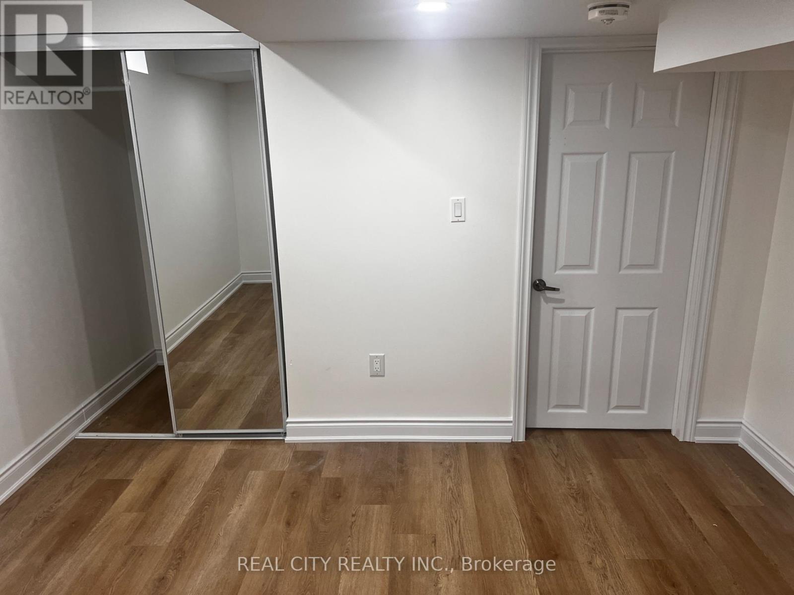 1100 Cameo Street, Pickering, Ontario L1X 0L7 - Photo 8 - E13524578