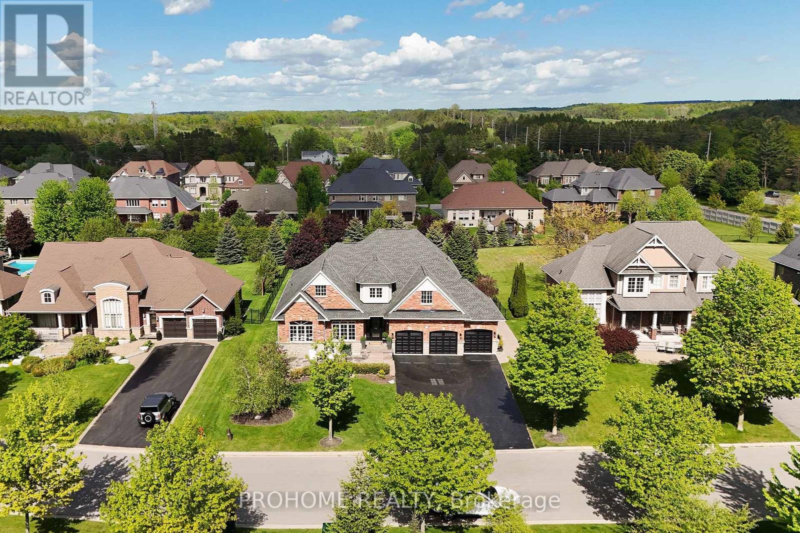 17 Fountainview Lane, Uxbridge, Ontario  L9P 0B8 - Photo 4 - N13235898