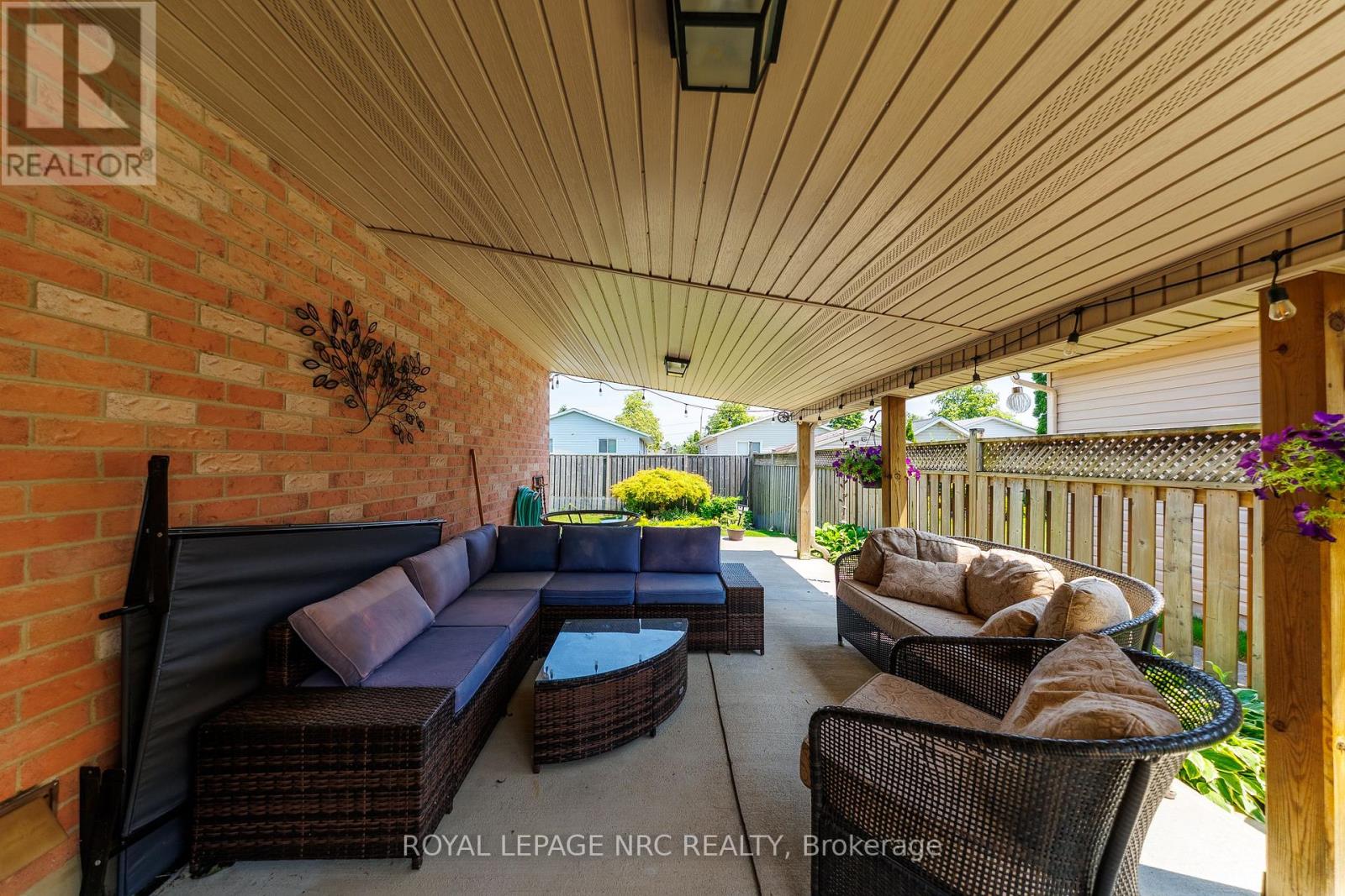 5818 Aspen Court, Niagara Falls, Ontario  L2G 7V4 - Photo 6 - X13524660