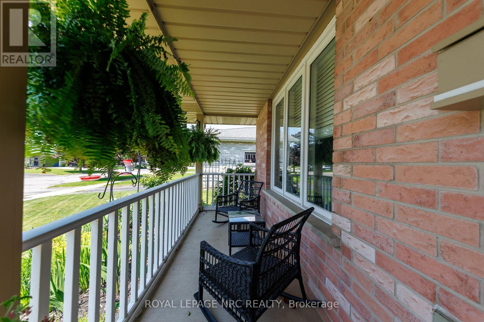 5818 Aspen Court, Niagara Falls, Ontario  L2G 7V4 - Photo 8 - X13524660