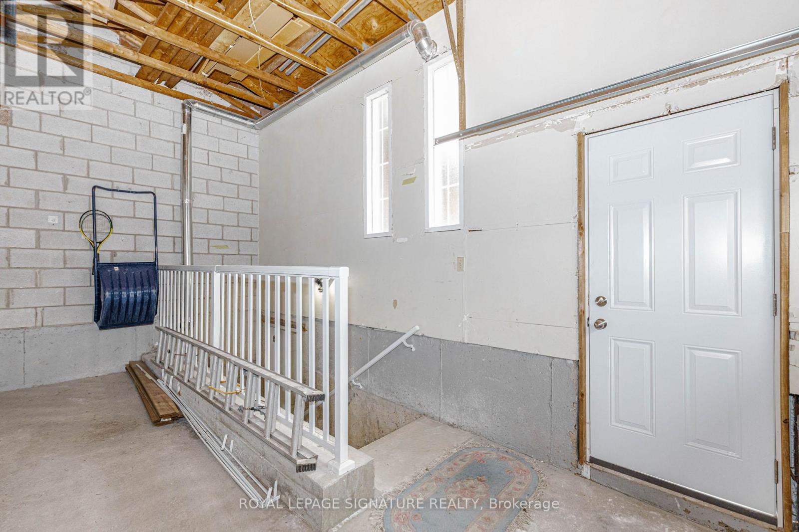 Basment - 101 Hullrick Drive, Toronto, Ontario M9W 6W4 - Photo 3 - W13524574