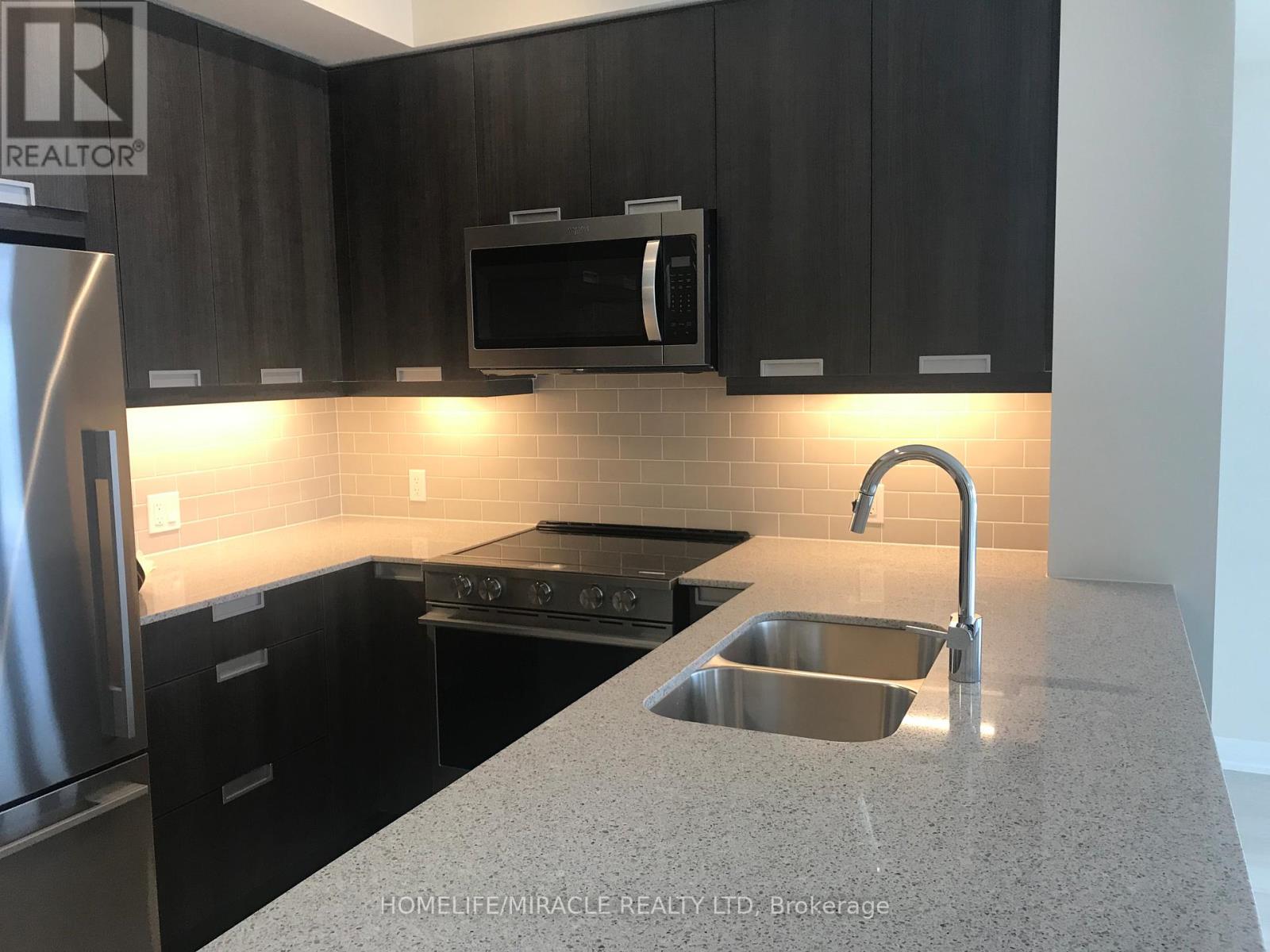 2513 - 35 Watergarden Drive, Mississauga, Ontario  L5R 0G8 - Photo 11 - W13524588