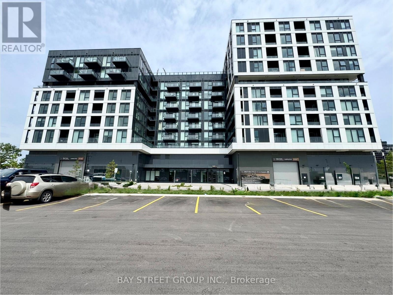 607 - 1037 THE QUEENSWAY, Toronto (Islington-City Centre West)