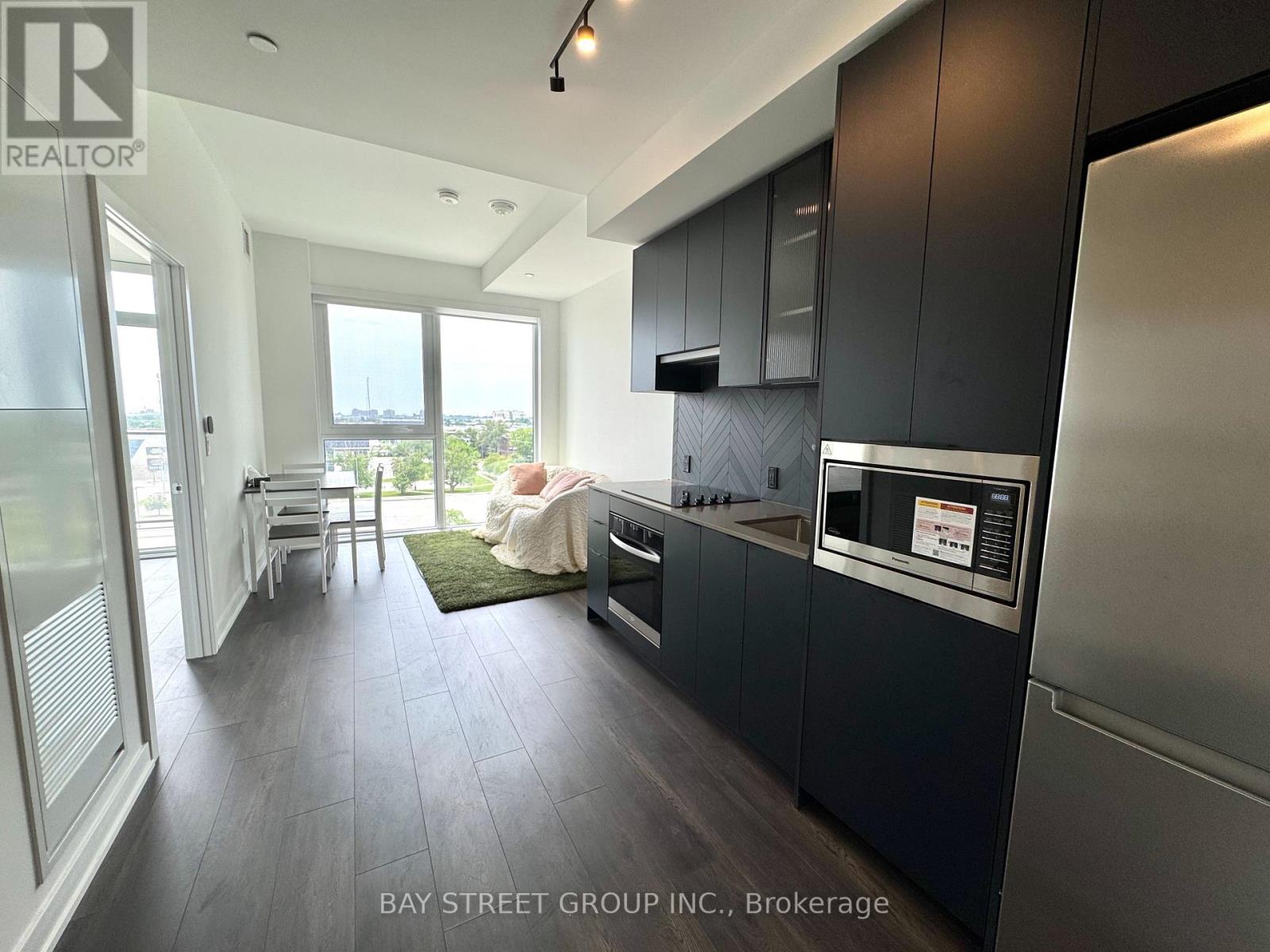 607 - 1037 The Queensway, Toronto, Ontario M8Z 0H5 - Photo 7 - W13524610