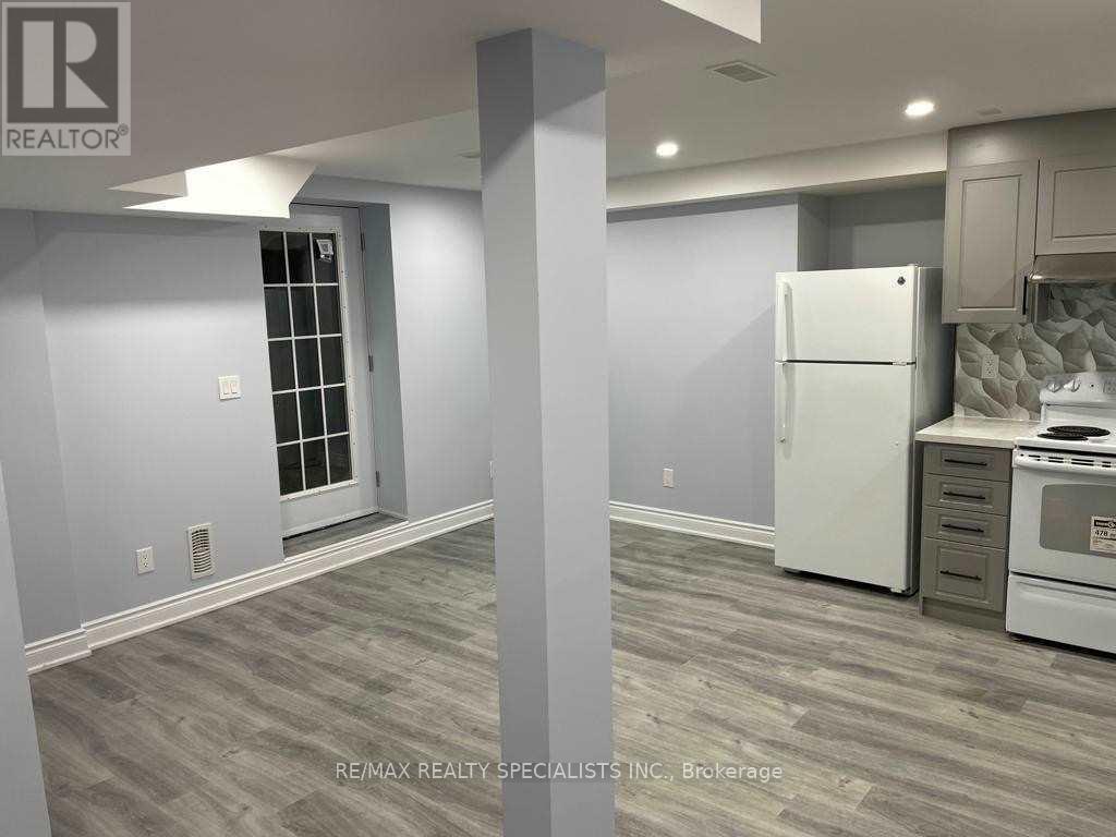 Bsmnt - 14 Forsyth Crescent, Brampton, Ontario  L6X 5N2 - Photo 7 - W13524614