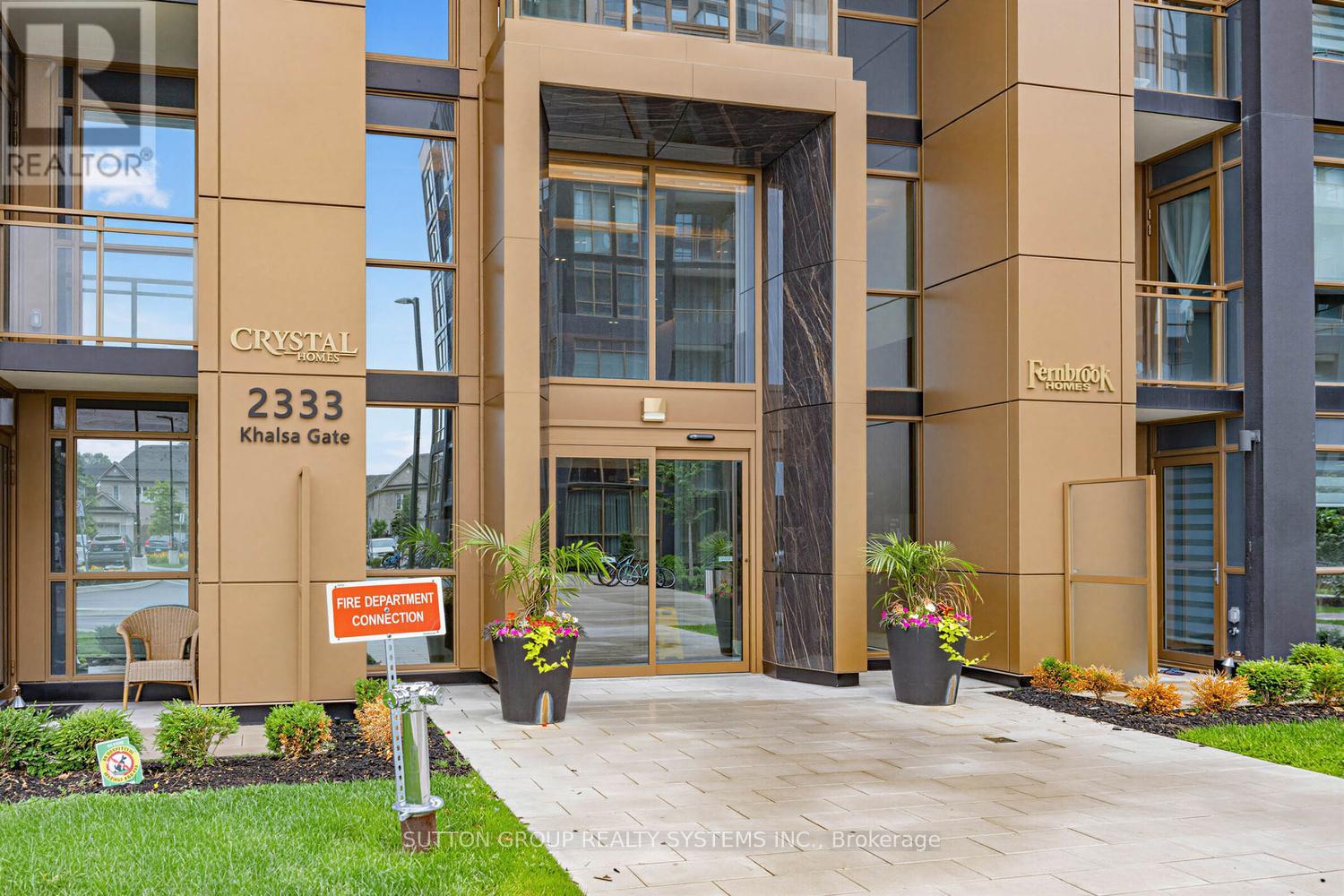 410 - 2333 Khalsa Gate, Oakville, Ontario L6M 0X7 - Photo 2 - W13524626