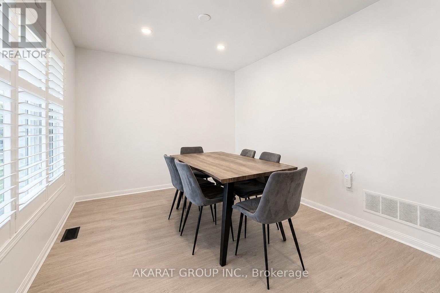 4183 Prudham Avenue, Burlington, Ontario L7M 0C3 - Photo 7 - W13524644