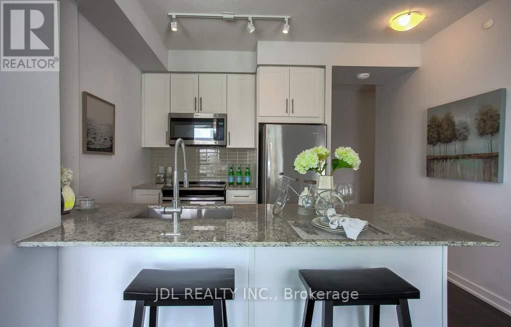 815 - 4055 Parkside Village Dr Drive, Mississauga, Ontario L5B 0K8 - Photo 7 - W13524648