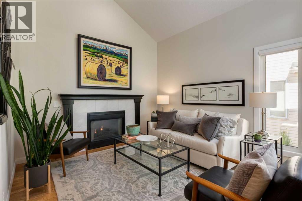 37 Douglasview Circle Se, Calgary, Alberta  T2Z 2P4 - Photo 13 - A2321277