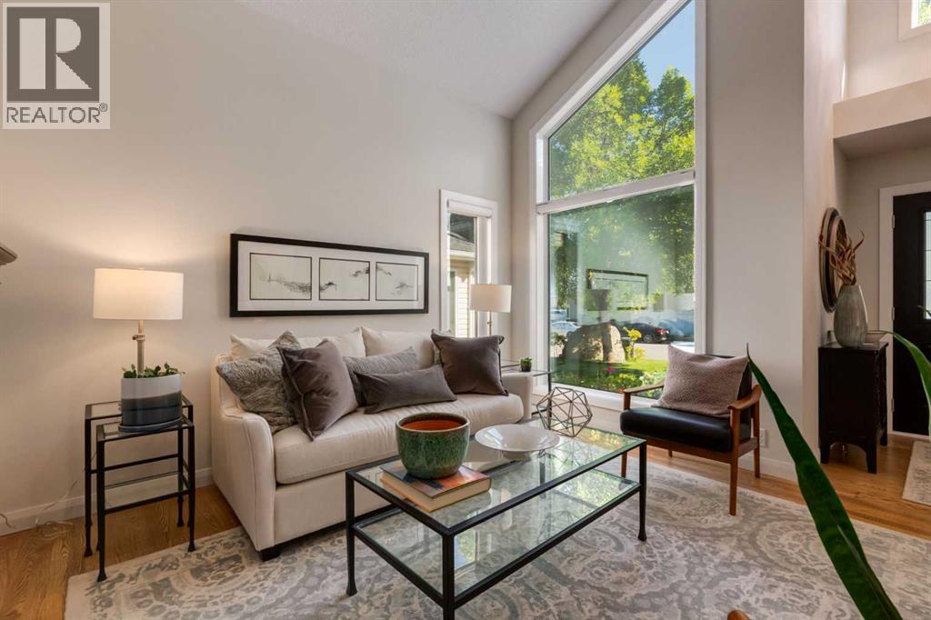 37 Douglasview Circle Se, Calgary, Alberta  T2Z 2P4 - Photo 6 - A2321277
