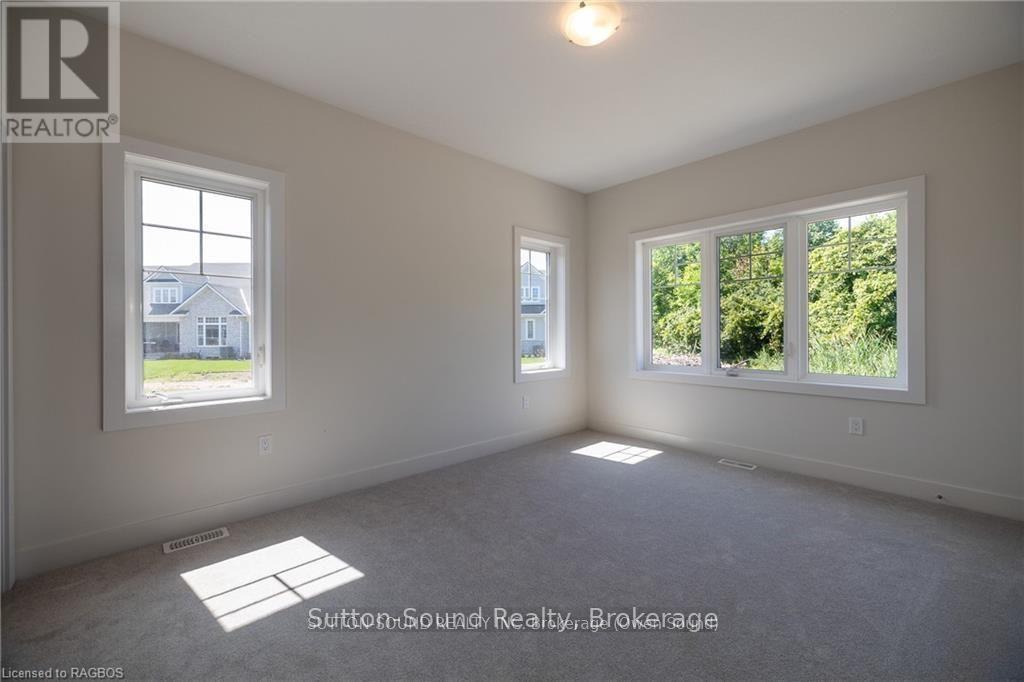 177 Hawthorn Crescent, Georgian Bluffs, Ontario  N0H 1S0 - Photo 14 - X13524506