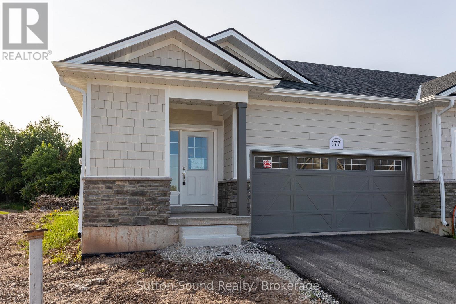 177 Hawthorn Crescent, Georgian Bluffs, Ontario  N0H 1S0 - Photo 1 - X13524506
