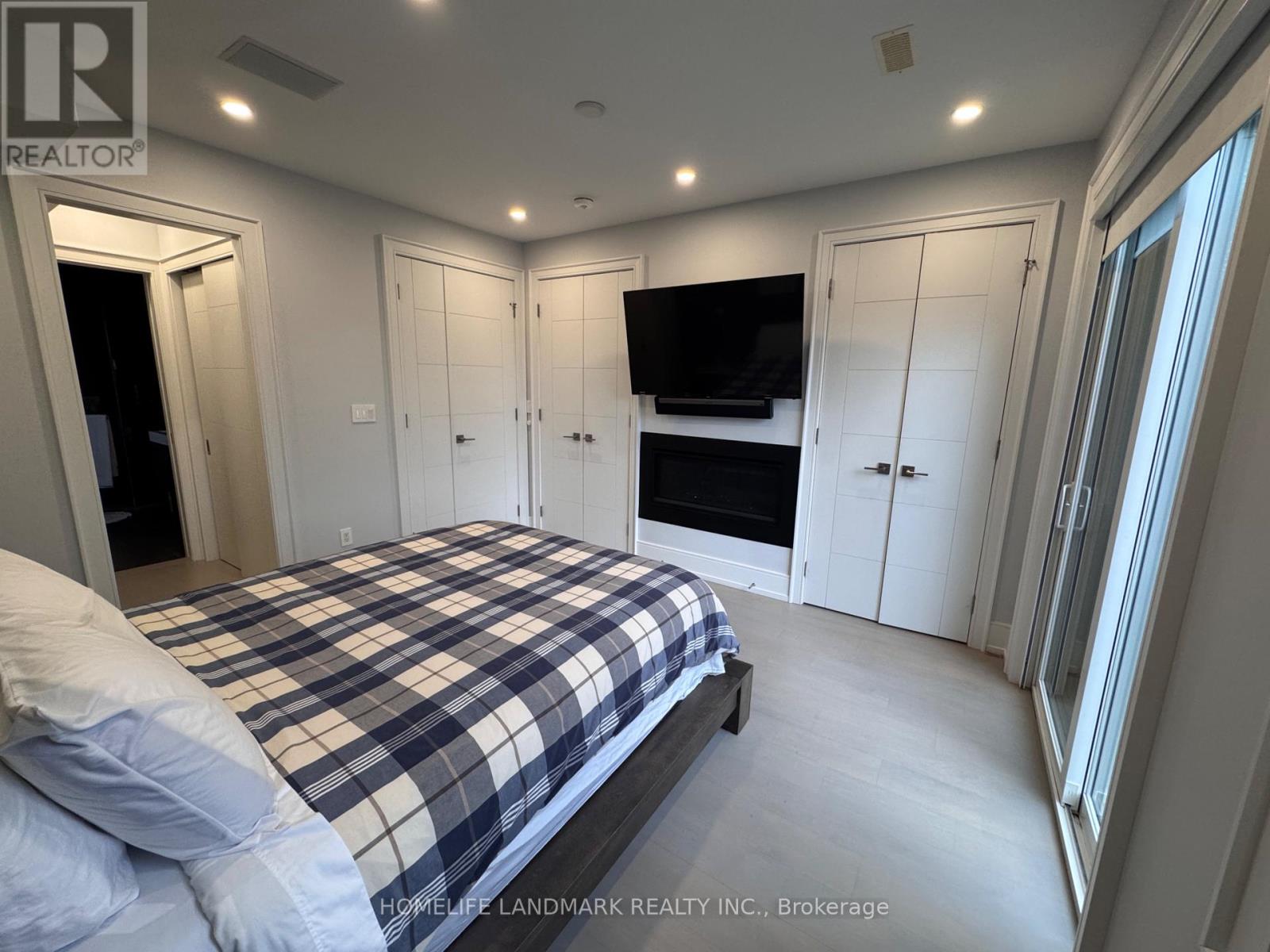 17 Hocken Avenue, Toronto, Ontario M6G 2K1 - Photo 13 - C13524676