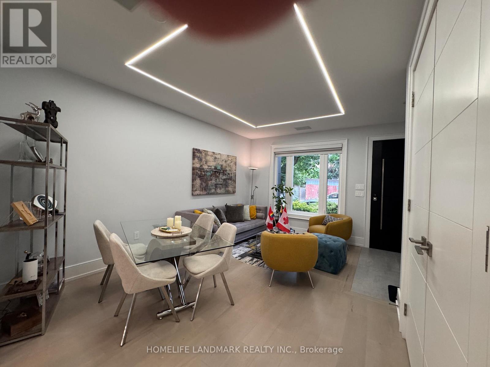 17 Hocken Avenue, Toronto, Ontario M6G 2K1 - Photo 6 - C13524676
