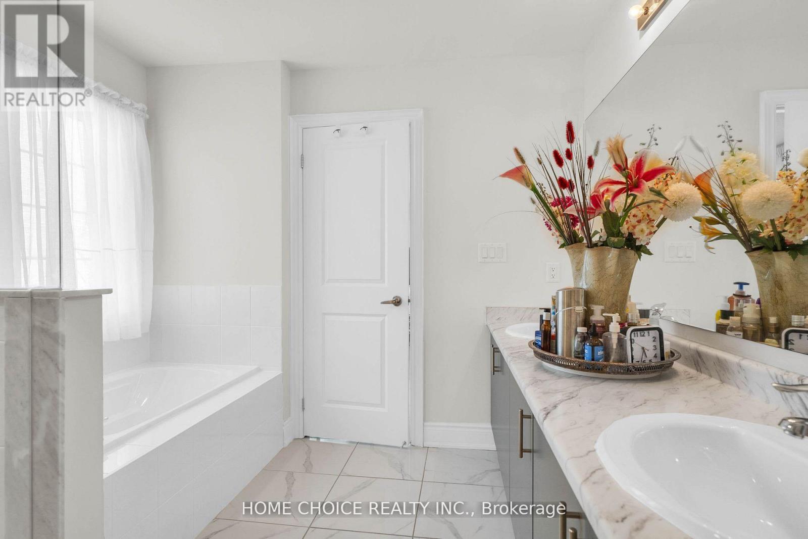 22 Ludlow Drive E, Barrie, Ontario  L9S 2Z8 - Photo 32 - S13524710