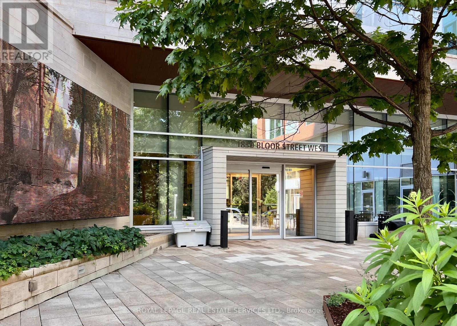 1117 - 1830 Bloor Street W, Toronto, Ontario  M6P 0A2 - Photo 2 - W13524680