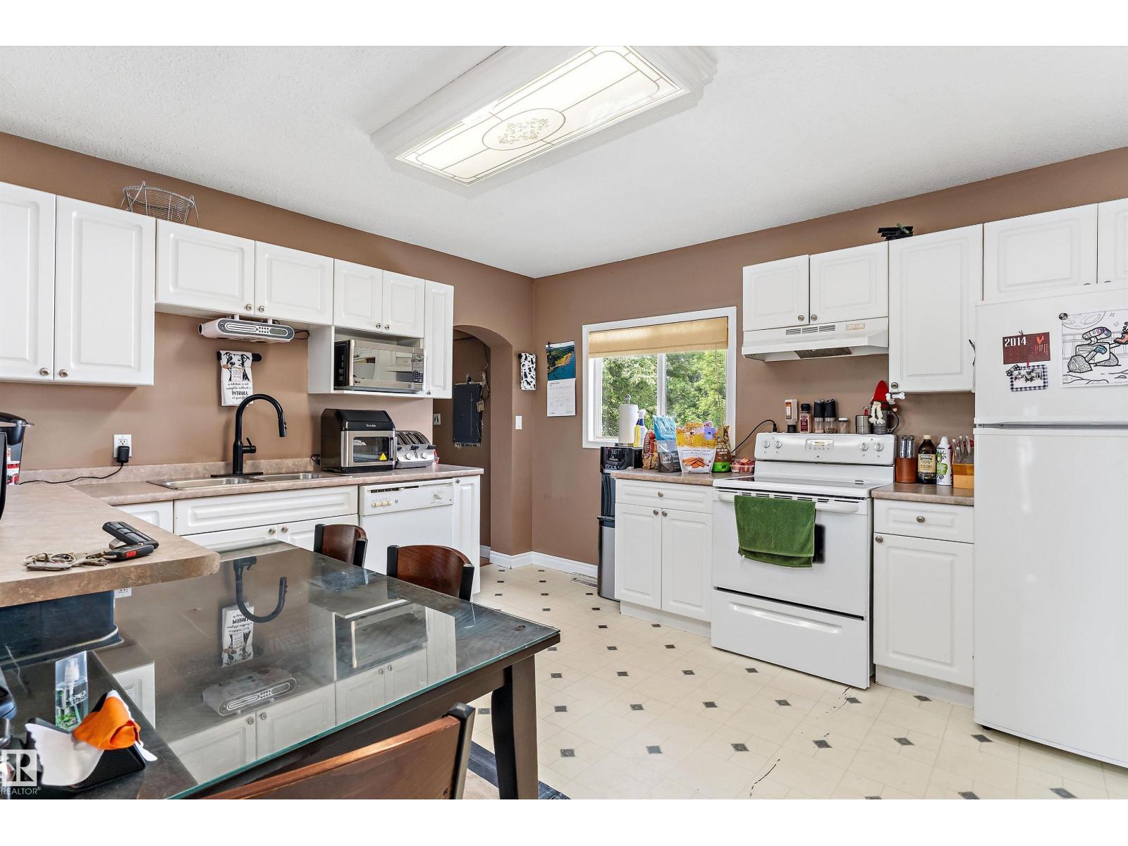 5024 55 Av, Tofield, Alberta  T0B 4J0 - Photo 9 - E4497227