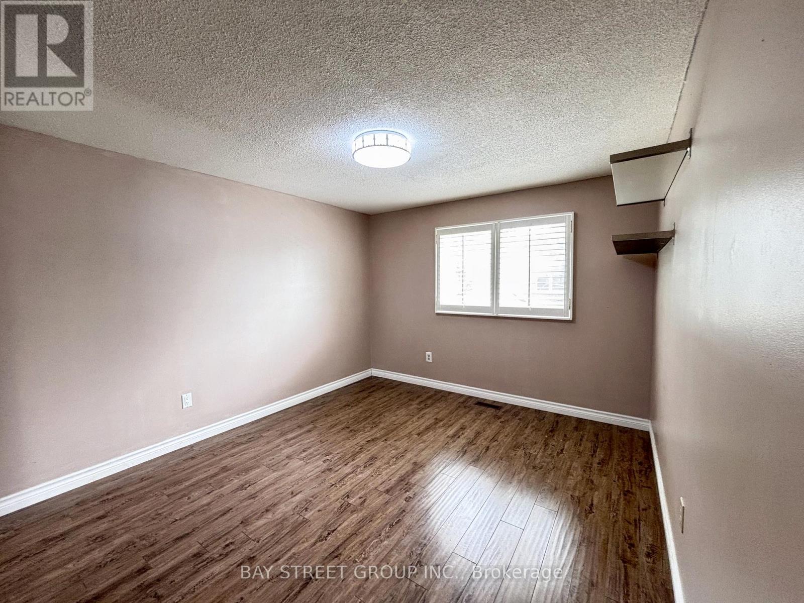331 Green Lane, Markham, Ontario  L3T 7A4 - Photo 4 - N13508318