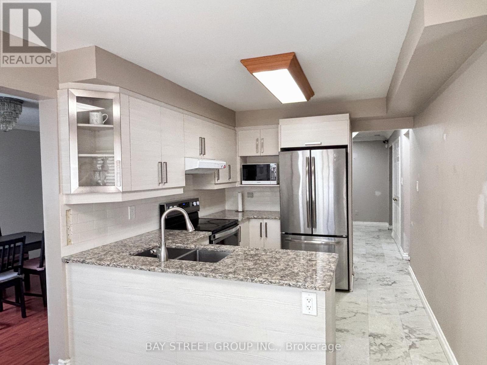 331 Green Lane, Markham, Ontario  L3T 7A4 - Photo 7 - N13508318