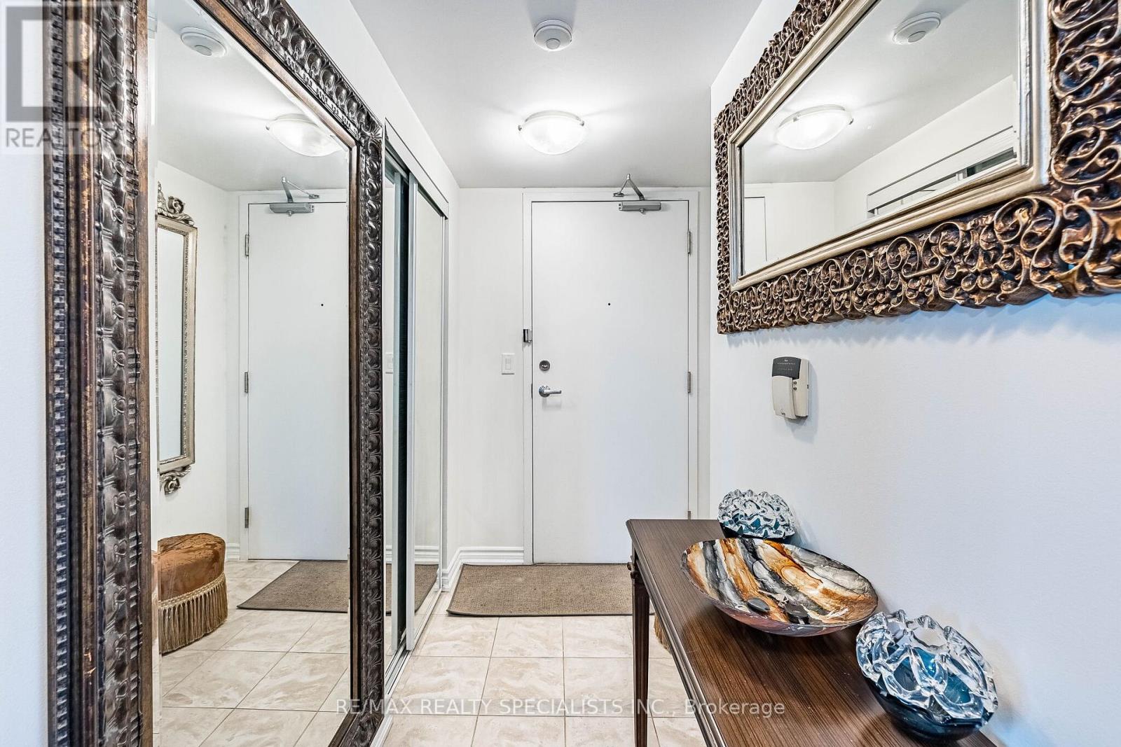 2803 - 38 Lee Centre Drive, Toronto, Ontario M1H 3J7 - Photo 10 - E13524732