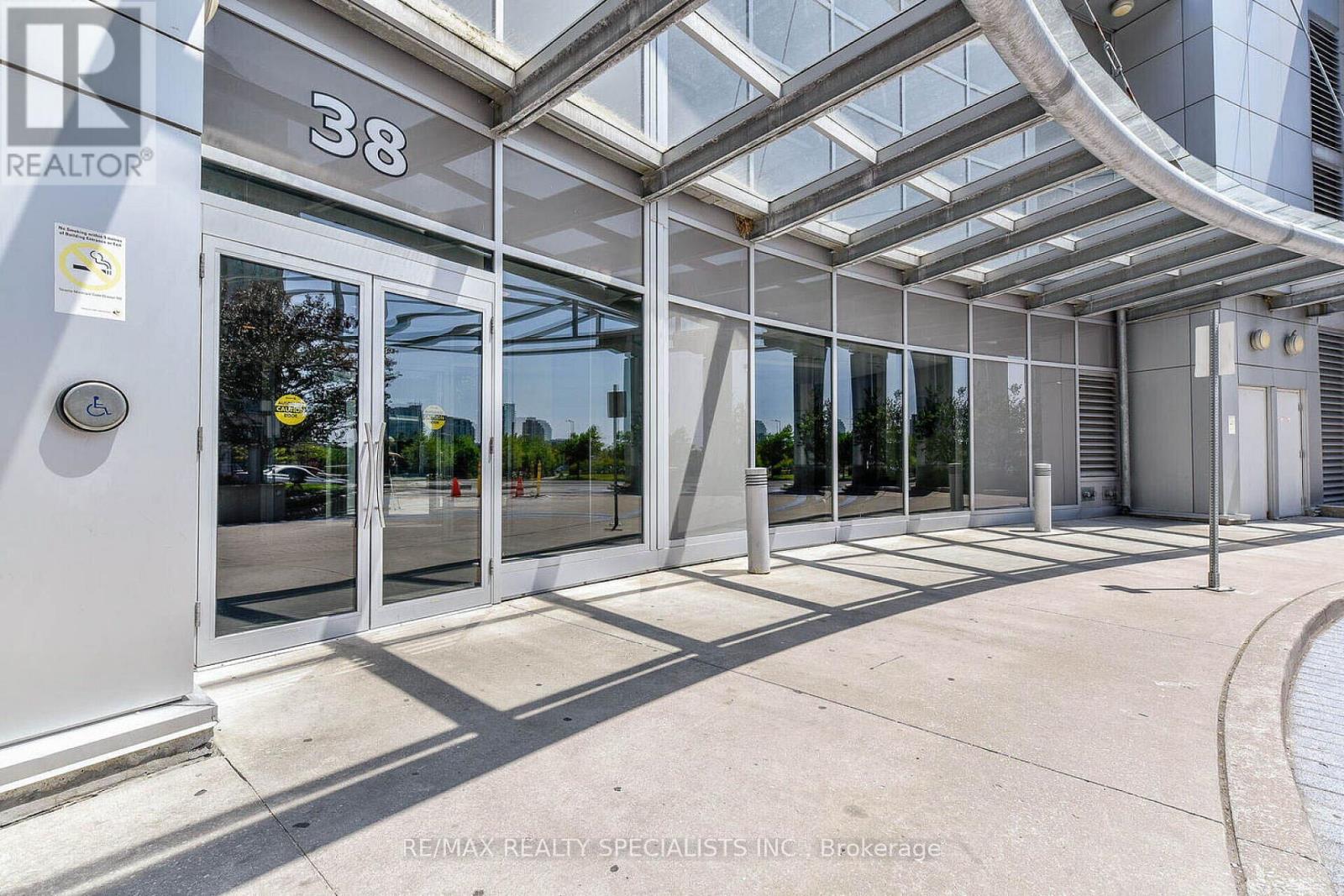 2803 - 38 Lee Centre Drive, Toronto, Ontario M1H 3J7 - Photo 4 - E13524732