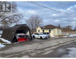 262 THE QUEENSWAY ROAD S, Georgina, Ontario