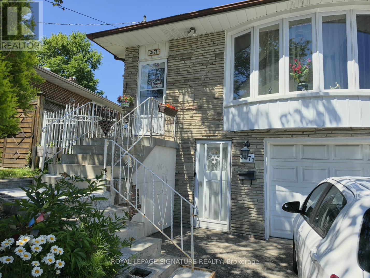 UPPER - 3471 THE CREDIT WOODLANDS DRIVE, Mississauga, Ontario