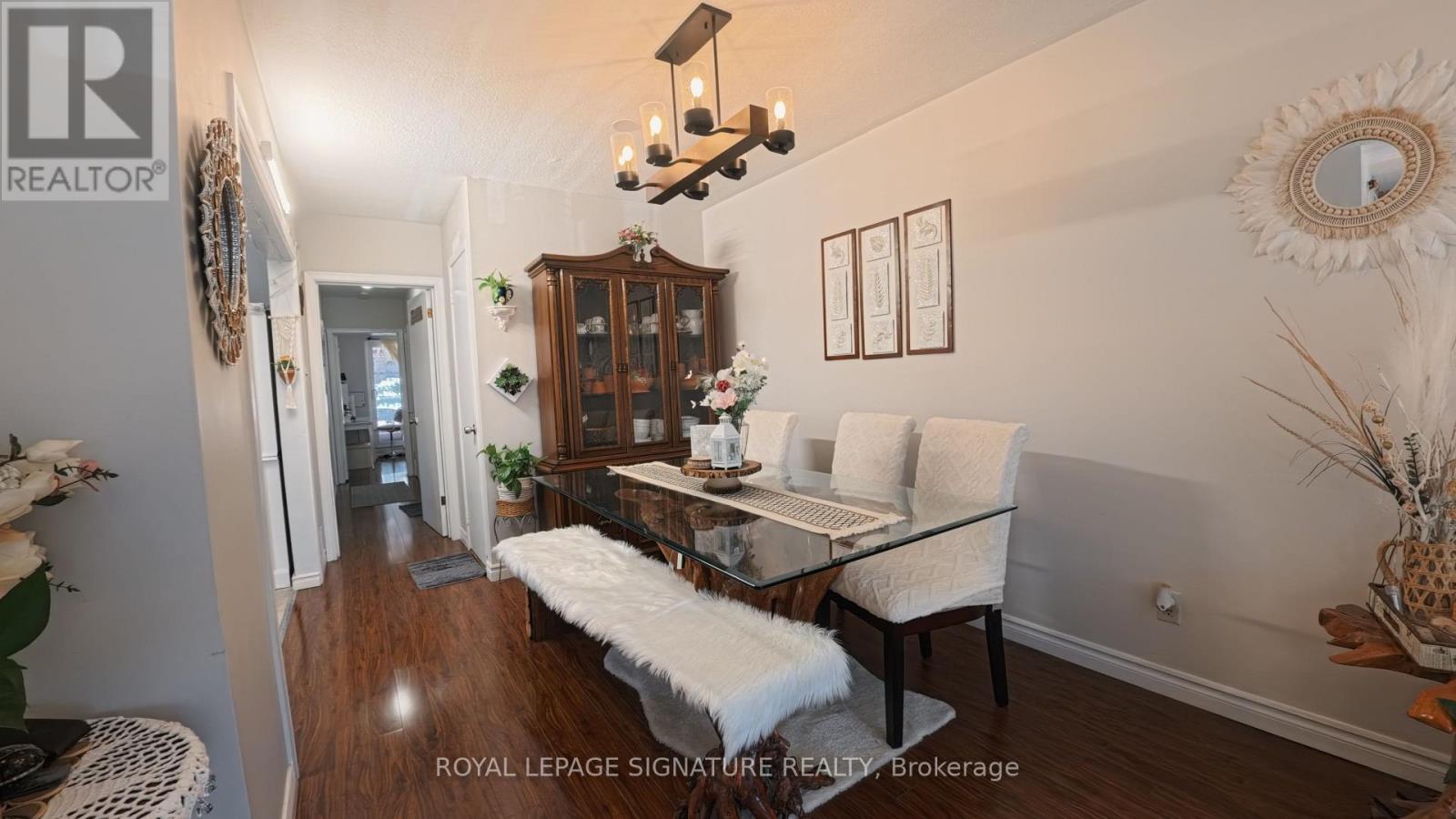 Upper - 3471 The Credit Woodlands Drive, Mississauga, Ontario  L5C 2K5 - Photo 7 - W13523274