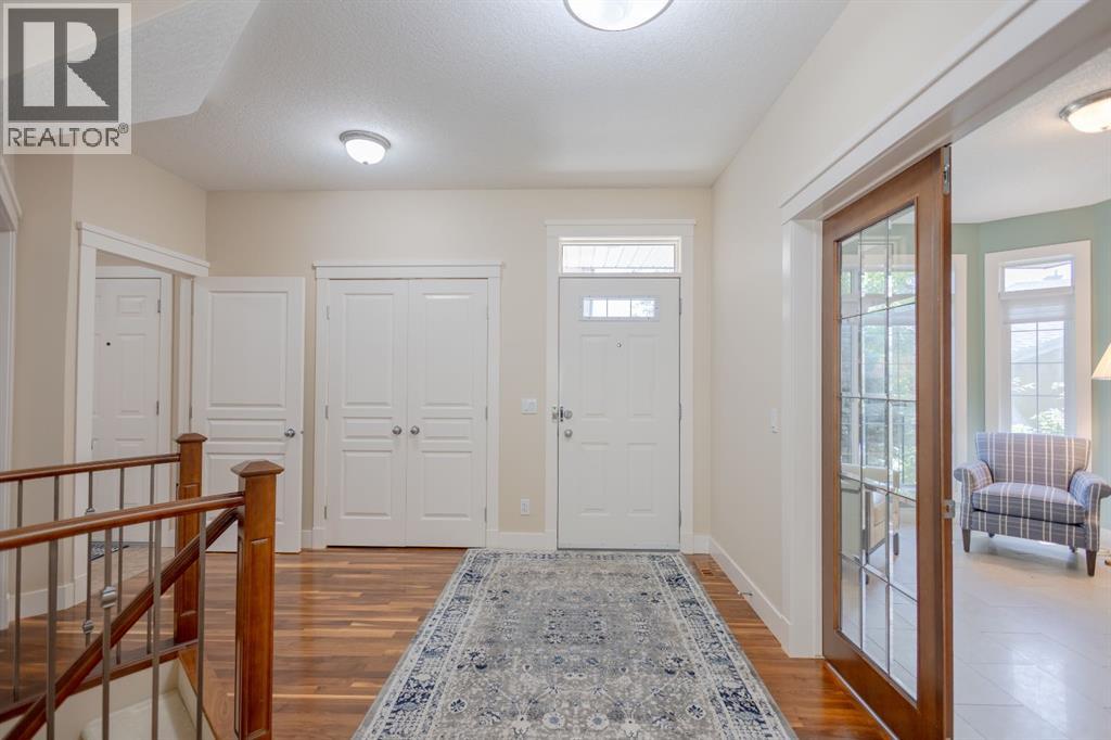 11 Tuscany Glen Green NW, Calgary, Alberta  T3L 2V8 - Photo 4 - A2313168