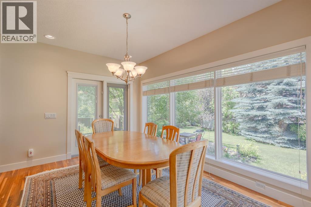 11 Tuscany Glen Green NW, Calgary, Alberta  T3L 2V8 - Photo 10 - A2313168