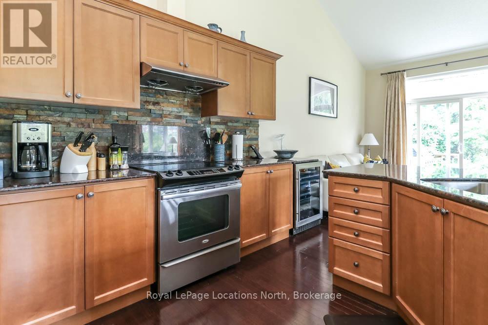 689616 Monterra Road, Blue Mountains, Ontario  L9Y 0W3 - Photo 8 - X13524748