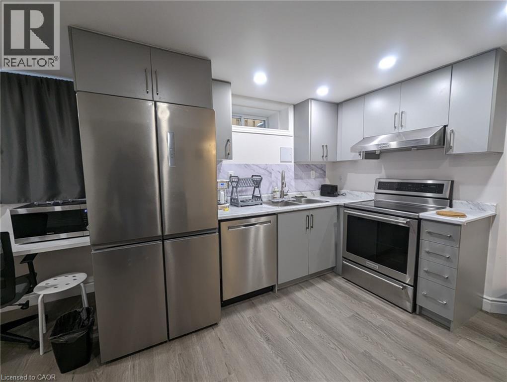 510 Oakridge Place Unit# Lower, Waterloo, Ontario  N2L 4P2 - Photo 11 - 40845368