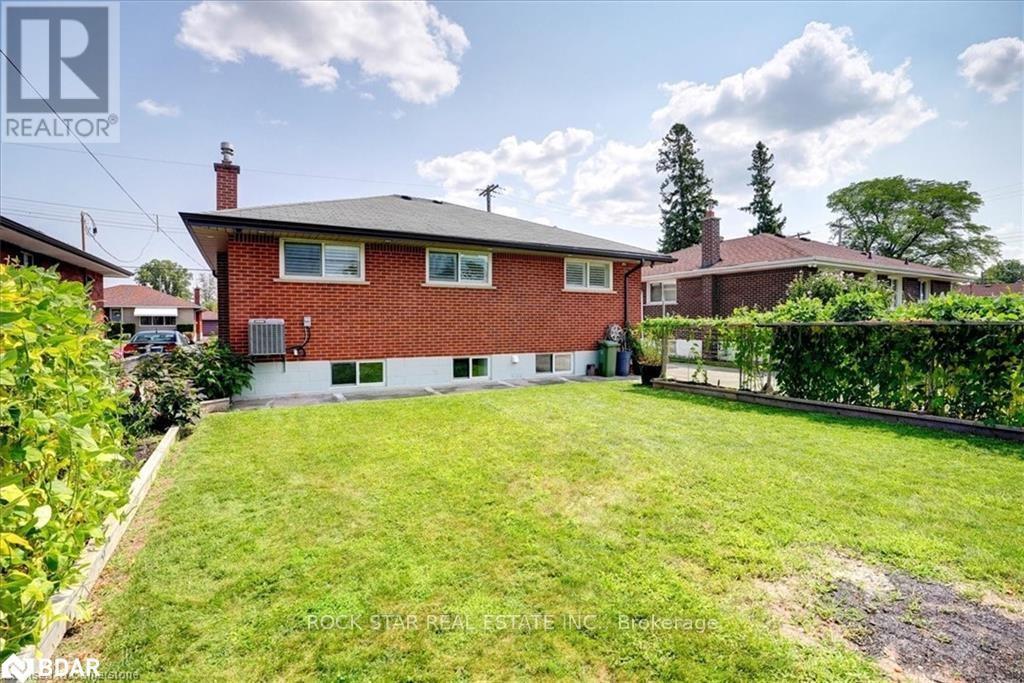 Main - 112 Sunrise Drive, Hamilton, Ontario  L8K 4C3 - Photo 9 - X13524742