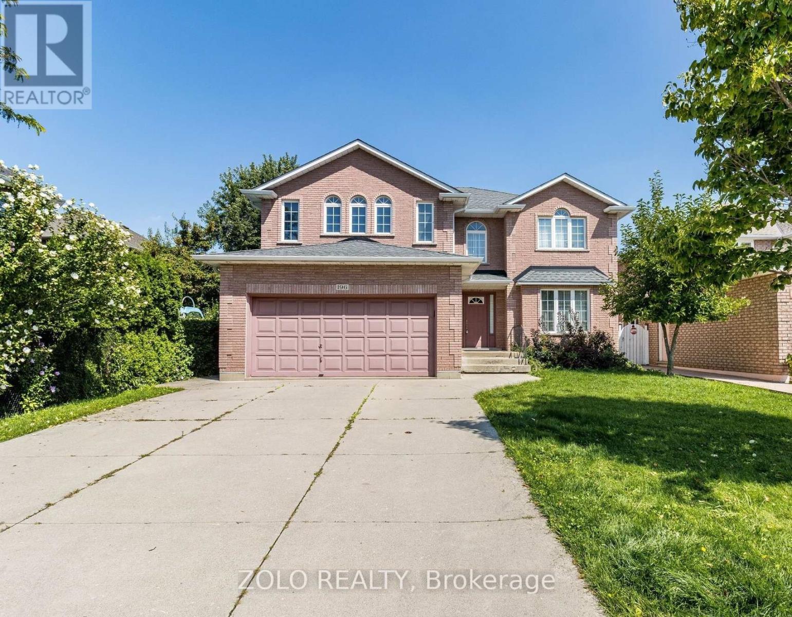 LOWER - 196 APPLEBLOSSOM DRIVE, Hamilton, Ontario
