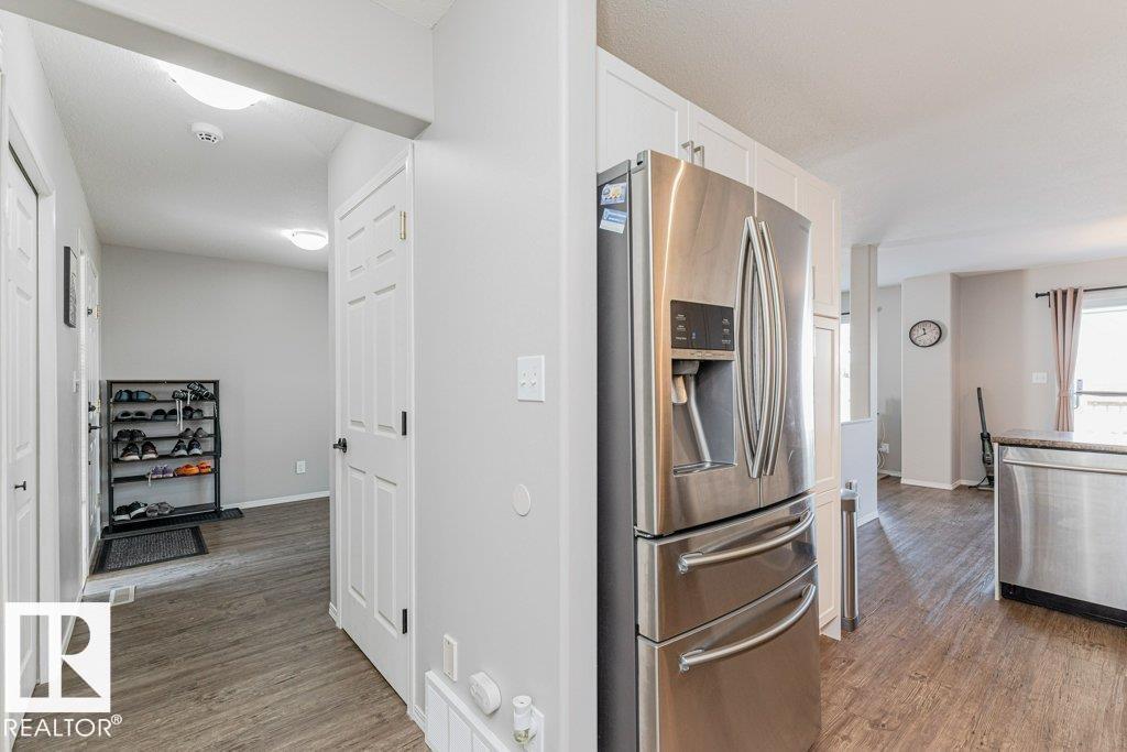 1816 36 Av NW, Edmonton, Alberta  T6T 1S8 - Photo 12 - E4497233