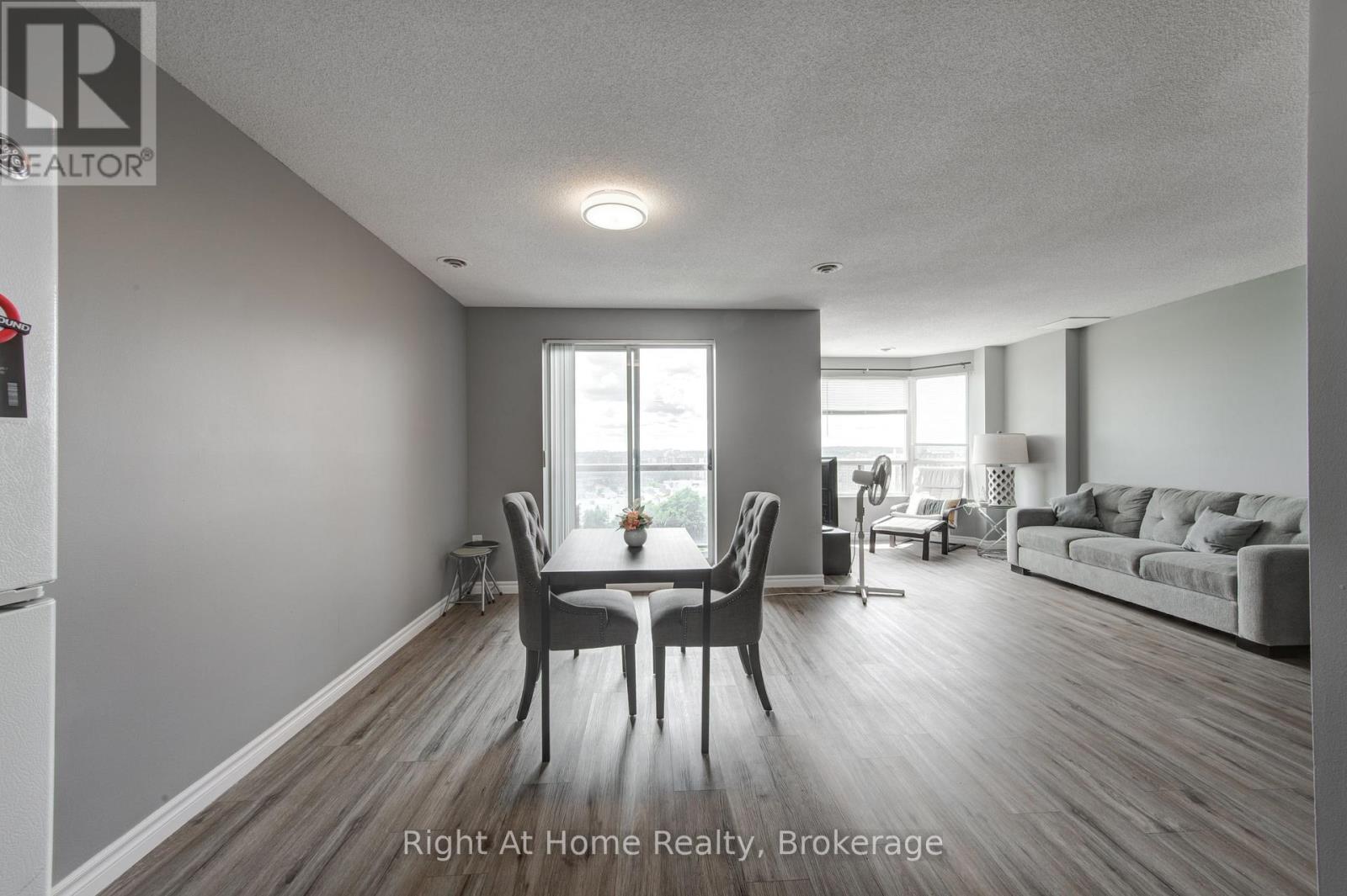 1104 - 30 Chapman Court, London North, Ontario  N6G 4Y4 - Photo 8 - X13524774