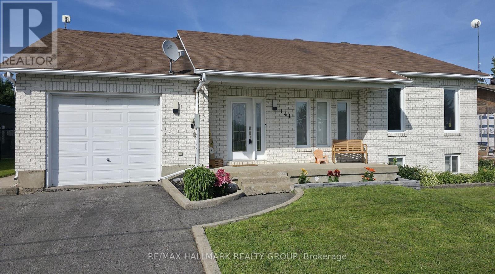 141 JESSUP'S FALLS ROAD, Alfred and Plantagenet, Ontario