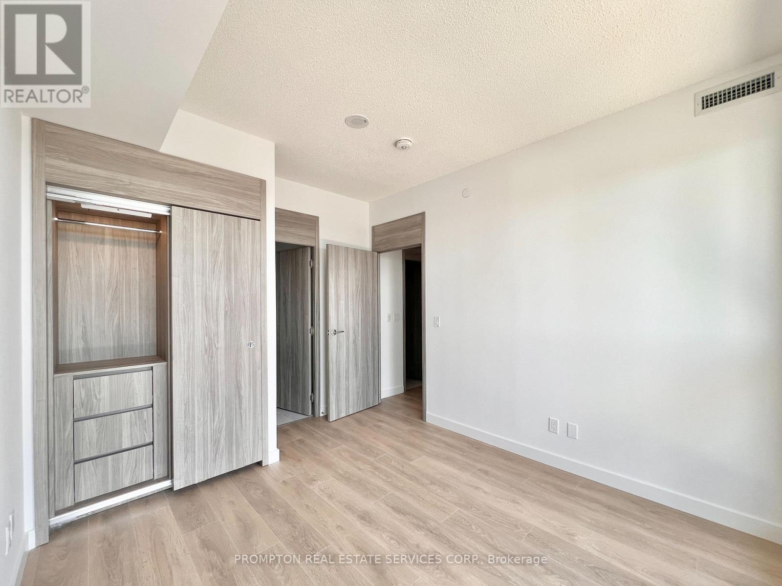 2016 - 68 Esther Shiner Boulevard, Toronto, Ontario  M2K 0J6 - Photo 16 - C13524772
