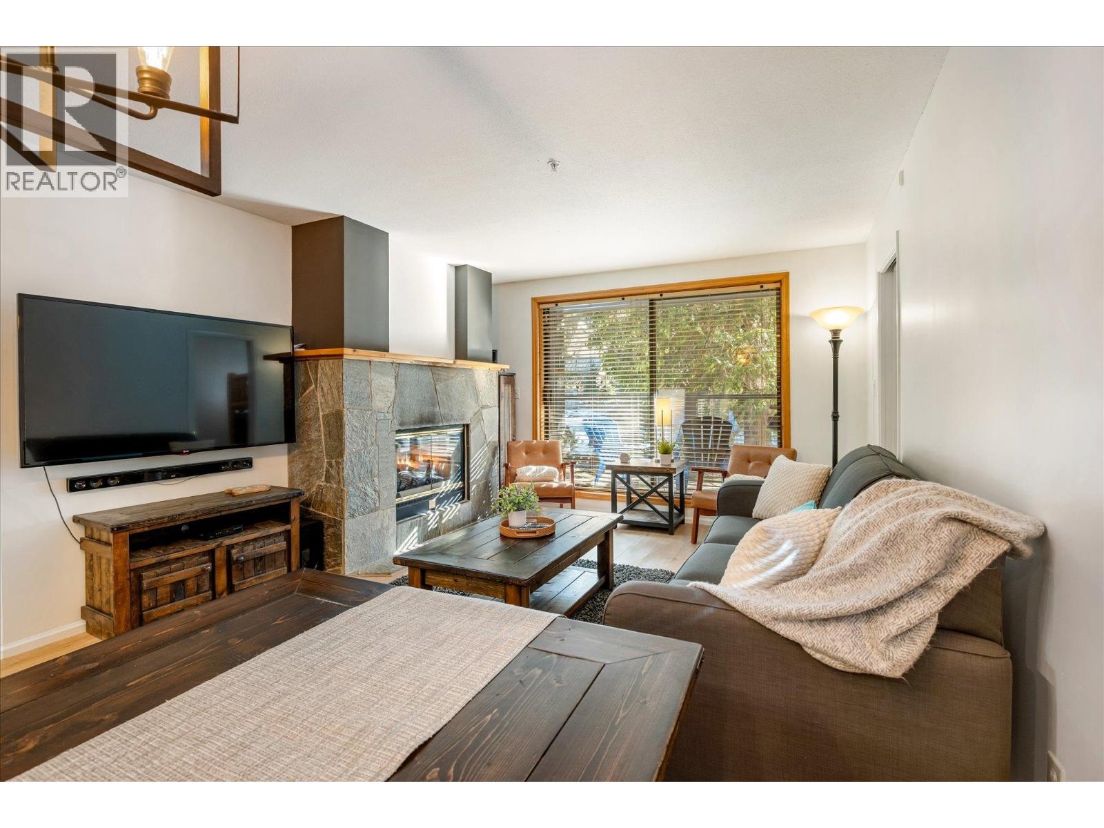 204 4821 Spearhead Drive, Whistler, British Columbia  V8E 1E8 - Photo 3 - R3092686