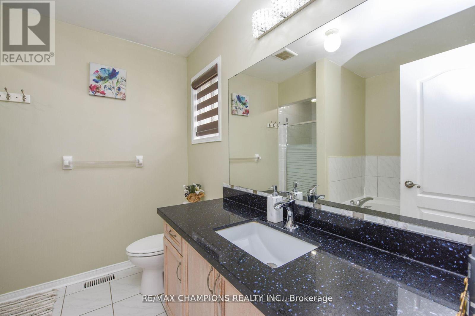 30 Feather Reed Way, Brampton, Ontario L6R 3A3 - Photo 21 - W13524766