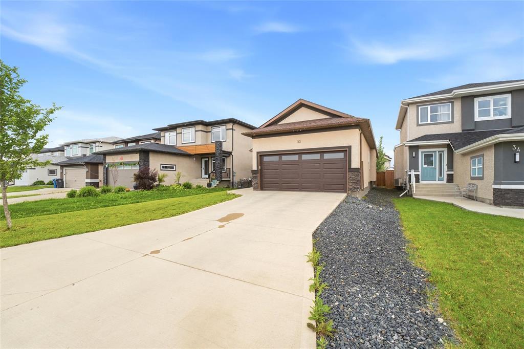 30 Liba Way, Winnipeg, Manitoba  R3W 0M7 - Photo 3 - 202615726
